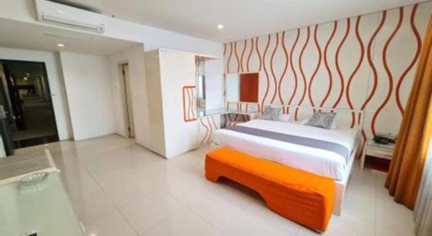 Hotel Cemerlang Μπαντούνγκ Εξωτερικό φωτογραφία