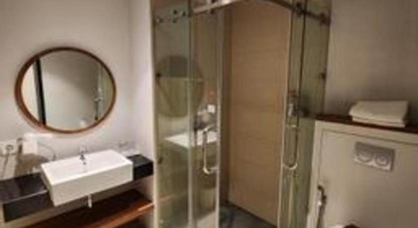 Hotel Cemerlang Μπαντούνγκ Εξωτερικό φωτογραφία