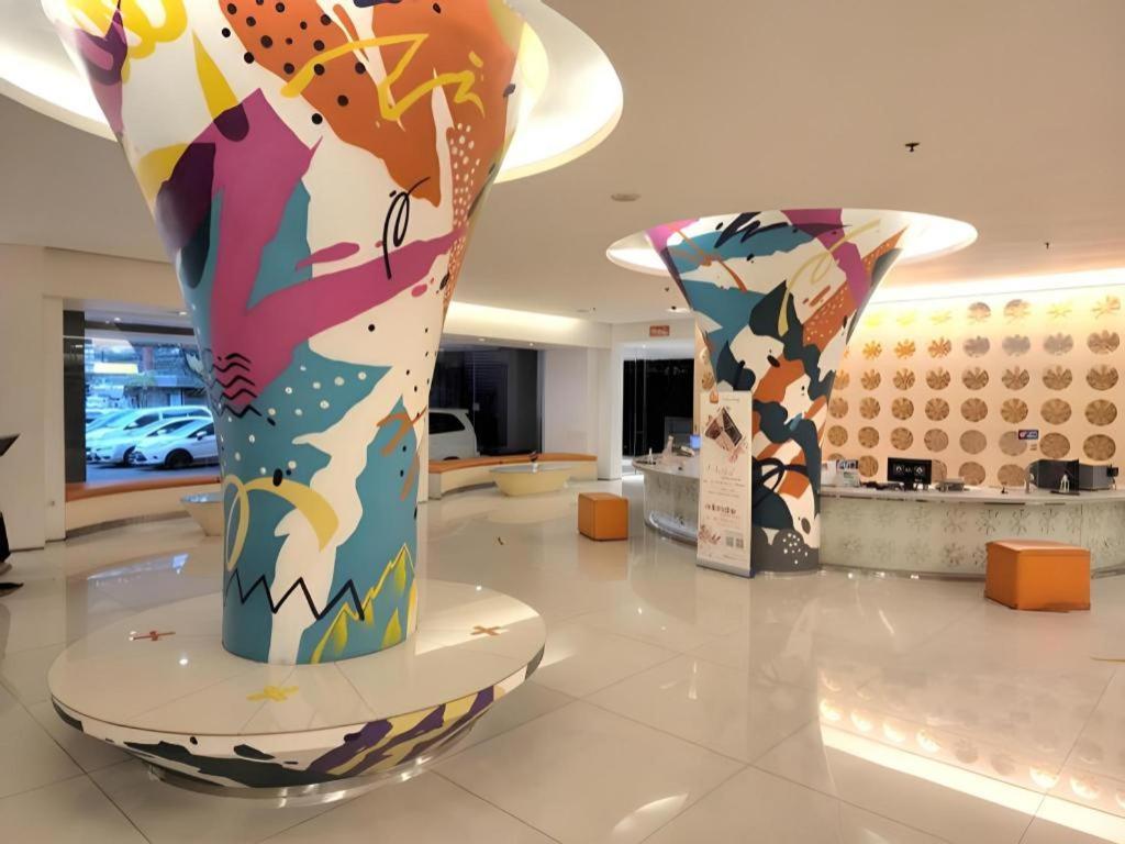 Hotel Cemerlang Μπαντούνγκ Εξωτερικό φωτογραφία
